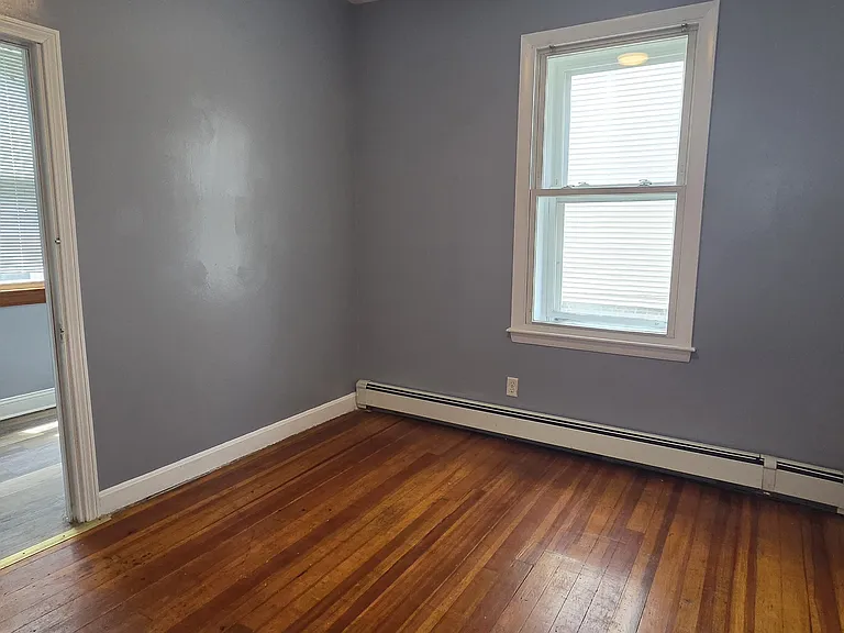 541 Bennington St #1 — Photo 13