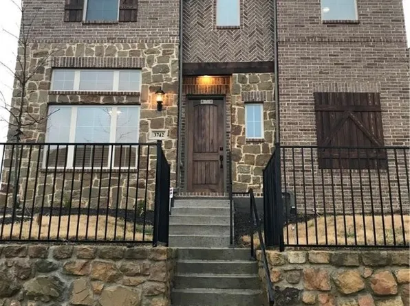 3742 Adriana Ave, Irving, TX 75038