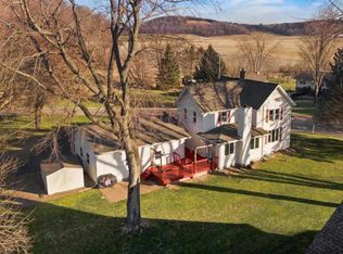 7217 Inama Rd, Sauk City, WI 53583