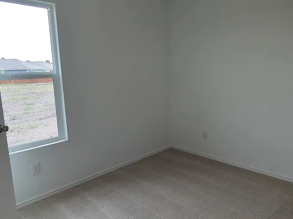 5840 Crystal Water Way, Princeton, TX 75407