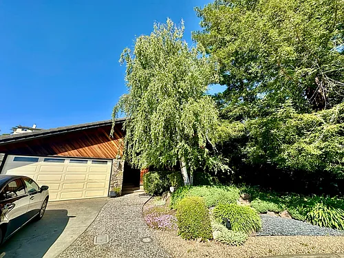 121 Sweeney Ct Photo 1