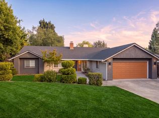 285 Shadowrun Ct, Redding, CA 96003