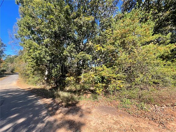 5th image of 181 E Vine Rd
