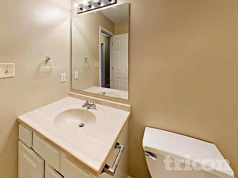 6405 Cardiff Ln — Photo 16