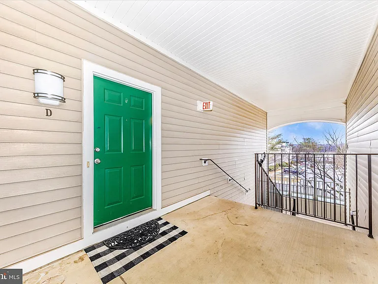 13205 Cloppers Mill Dr #13D — Photo 36