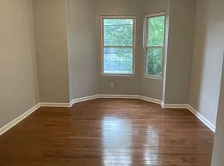 638 S 10th St FLOOR 2, Newark, NJ 07108