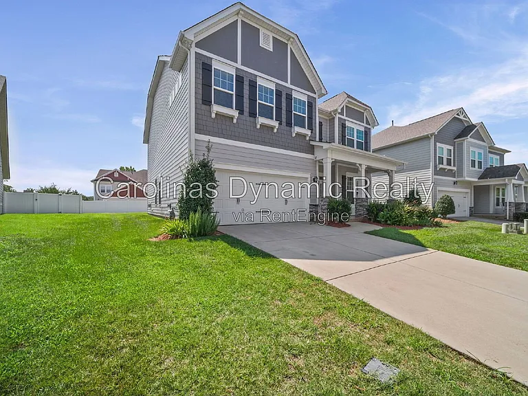 1106 Cigar Ln — Photo 2