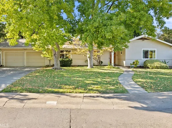 7 Canterbury Cir, Chico, CA 95926