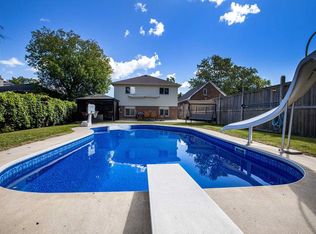1382 Simcoe St N, Oshawa, ON L1G4X6