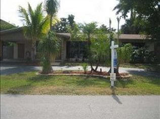 4320 NW 20th Ave, Oakland Park, FL 33309