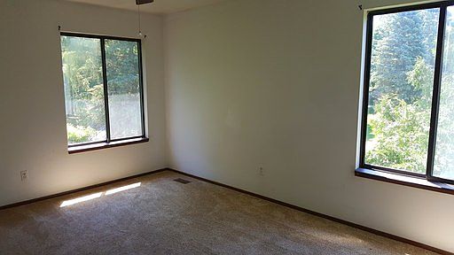 4th image of 2998 Chapshire Dr SE