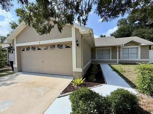 118 N Aberdeen Cir Photo 1