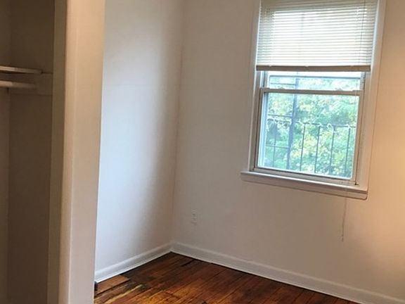 5th image of 93 McGuinness Blvd #3RE