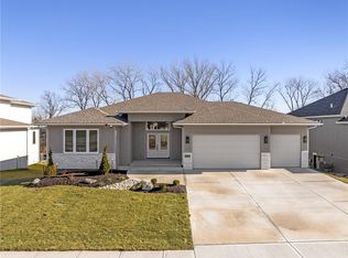 8937 Shady Bend Rd, Lenexa, KS 66227