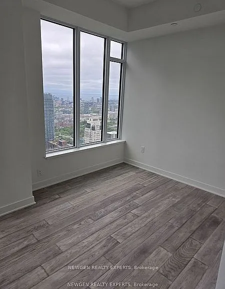 11 Yorkville Ave #4807 — Photo 17