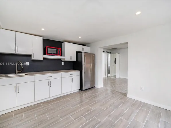 10954 SW 157th Ter, Miami, FL