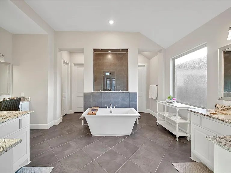 15527 Salmon Springs Dr — Photo 15