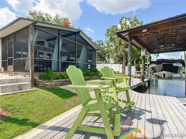 1317 SE 3rd Ave, Crystal River, FL 34429