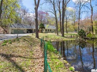 363 W Hills Rd, Huntington, NY 11743