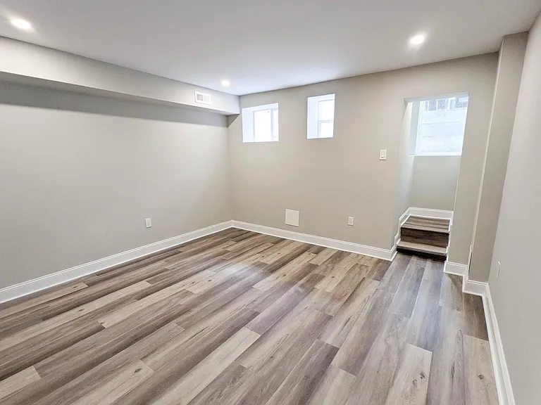 4250 Parkside Ave #1B — Photo 12