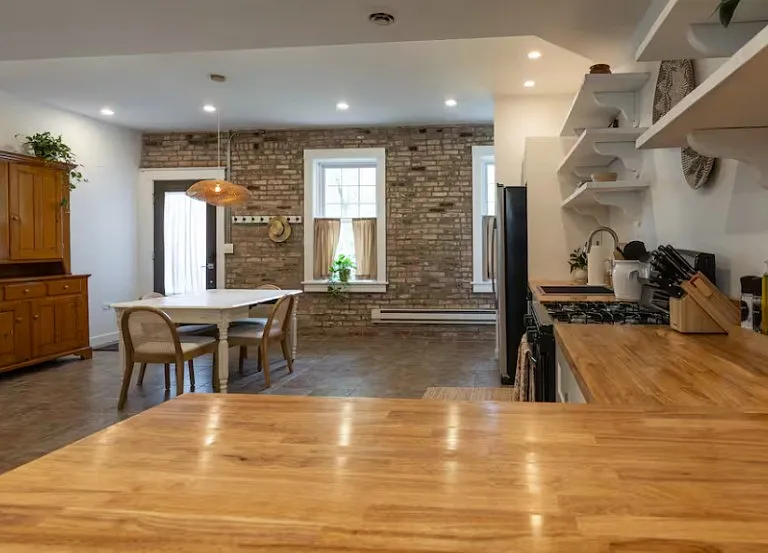 4577 N Wozniak Rd #1 — Photo 7