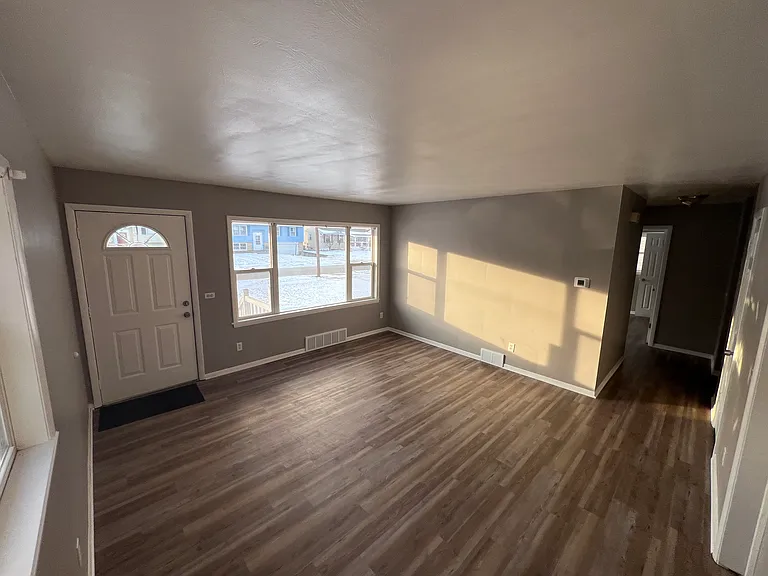 129 Kleber Ave — Photo 3