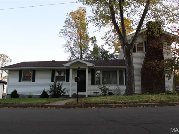 588 Basswood Dr, Rolla, MO 65401