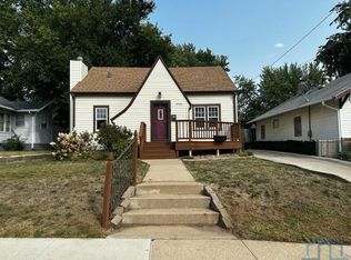 1712 S Clinton St, Sioux City, IA 51106