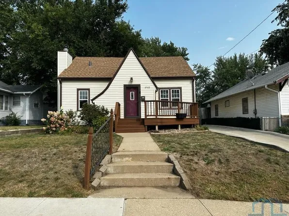 1712 S Clinton St, Sioux City, IA 51106