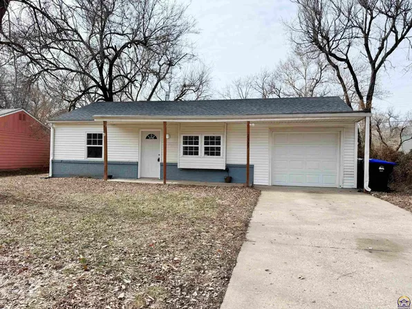 2337 SW Edgewater Ter, Topeka, KS 66614