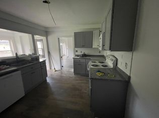 81 Cressey St UNIT A, Henniker, NH 03242