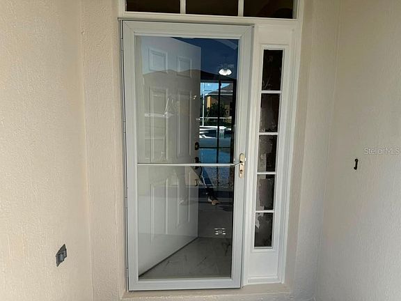 3rd image of 351 Corsica Ct