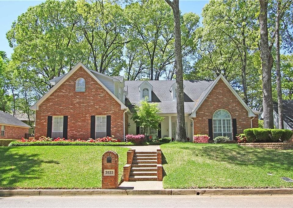 1st image of 3533 Woods Blvd