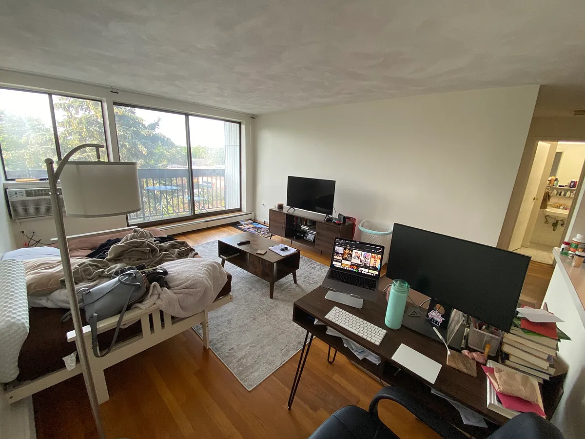 Building Photo - 1643 Cambridge St #66L