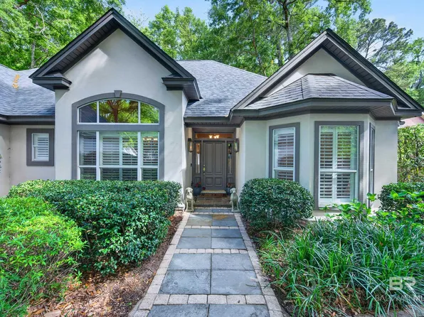 4 Greenbrier Ln, Fairhope, AL 36532