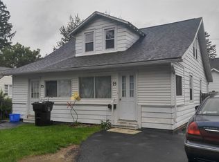 75 Sea View Ave, Irondequoit, NY 14622