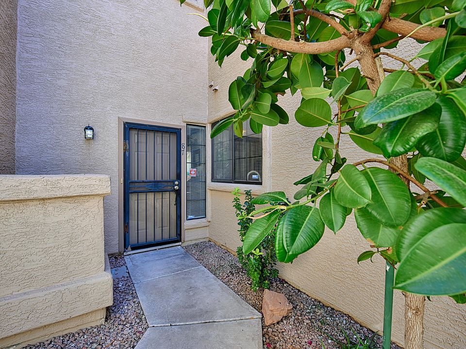 1st image of 1001 N Pasadena St Unit 87