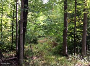 80 N Green Creek Rd, Muskegon, MI 49445