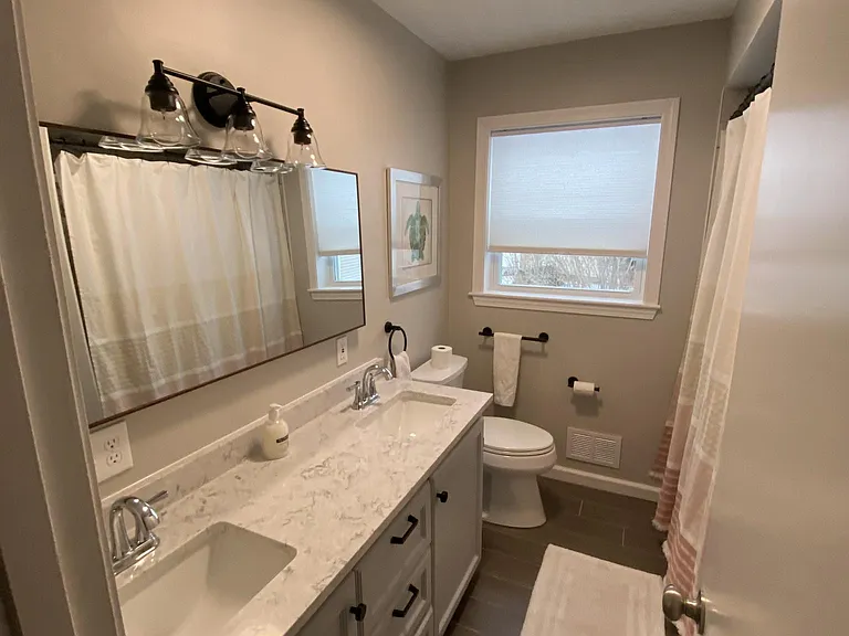 1 Squantum Ct — Photo 7