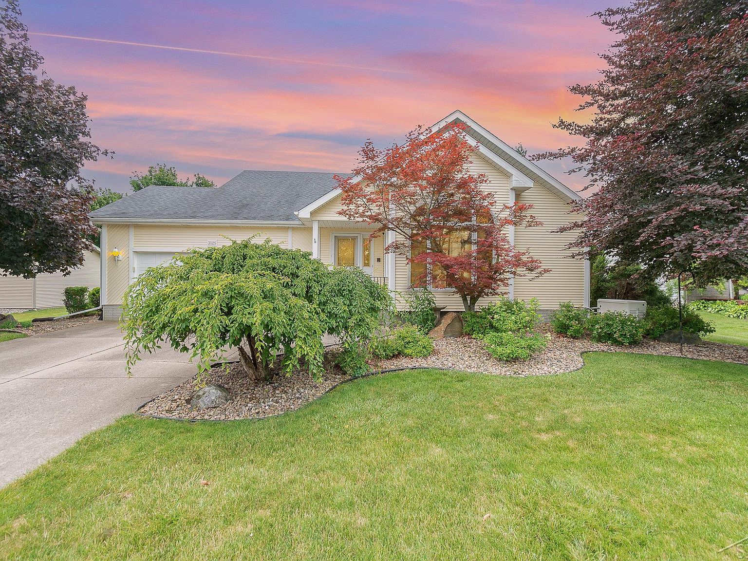 3025 W Farrand Rd, Clio, MI 48420 Zillow