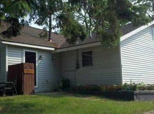 1023 Mill St, Algonac, MI 48001