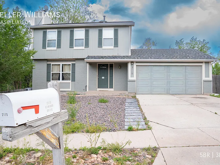 2115 Rimwood Dr — Photo 1