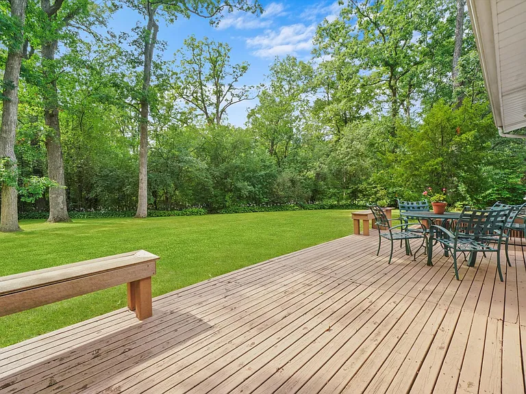 590 Timber Ln — Photo 28