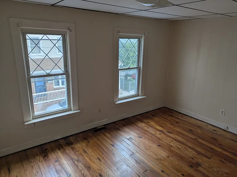 145 Ray St — Photo 9