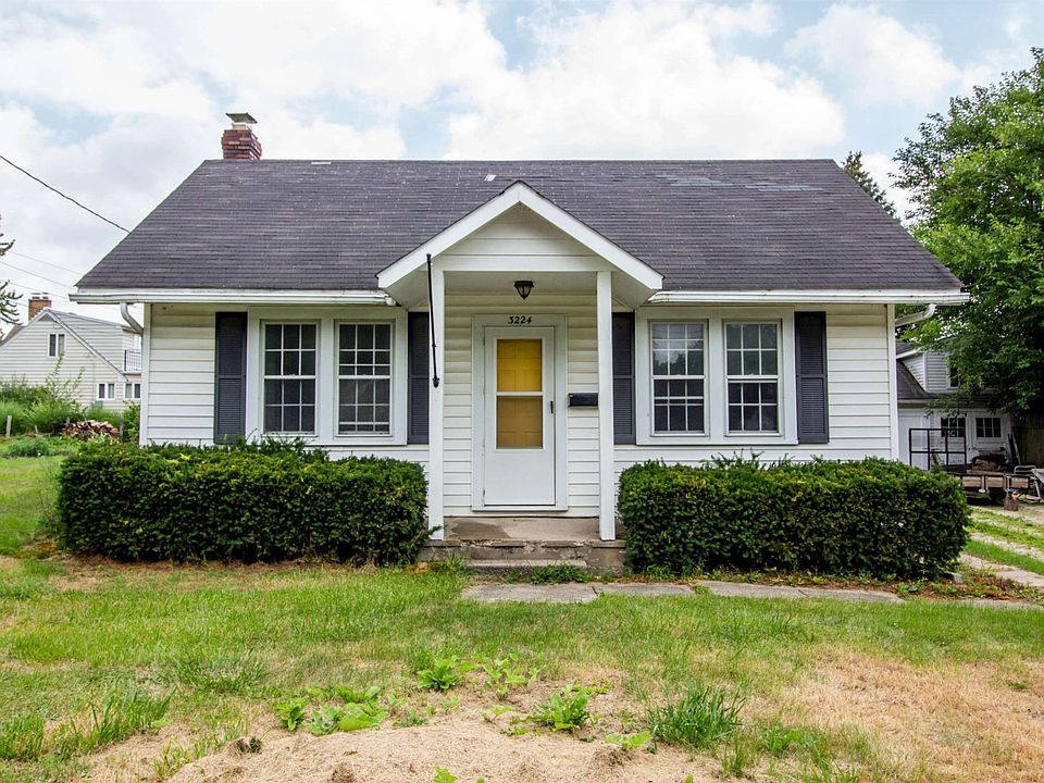 1st image of 3224 Addison Ave