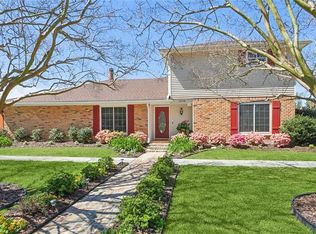 4520 Clearlake Dr, Metairie, LA 70006