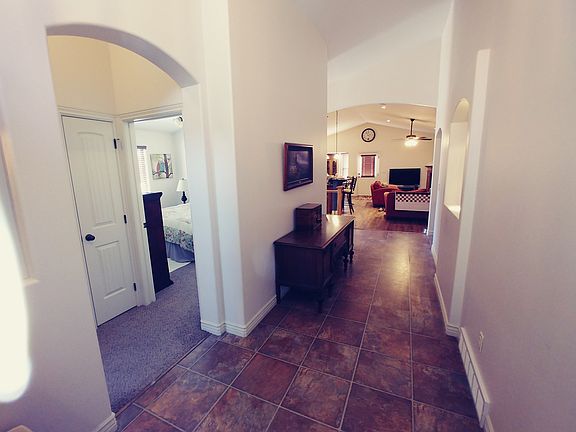 3rd image of 4629 W Goshute Dr