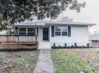 1404 Woodland Dr, Poplar Bluff, MO 63901
