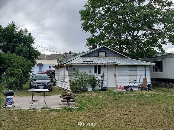 5th image of 417 River Ave