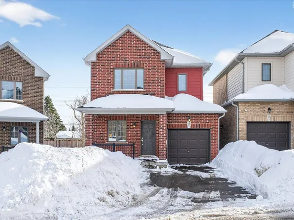 11 Bedford Estates Cres, Barrie, ON L4N 9K5